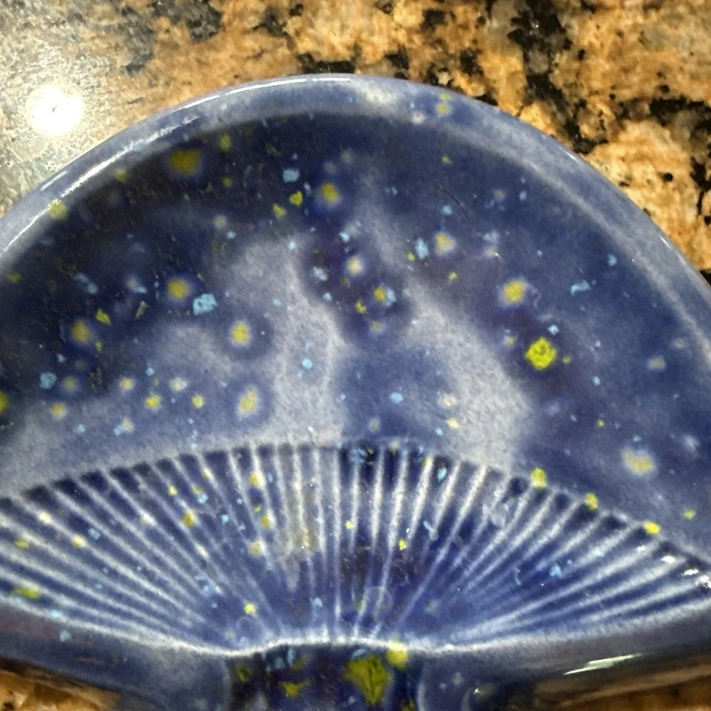 Vtg Ceramic Mushroom Blue Green Speckled Spoon Rest 7 3/4